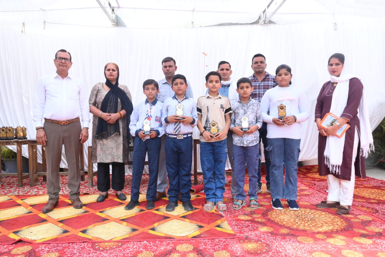 Prize Distribution